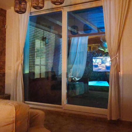 Hostal Lia y el Pinar Olías del Rey Exterior foto