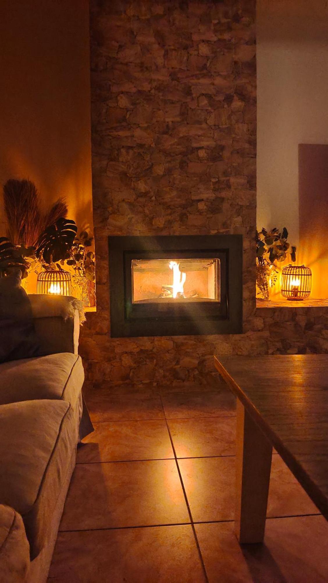Hostal Lia y el Pinar Olías del Rey Exterior foto